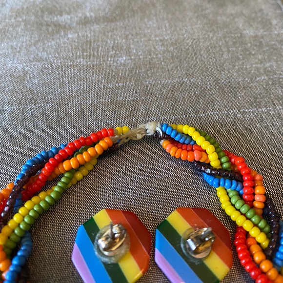 Rainbow Jewelry - Picture 3 of 4